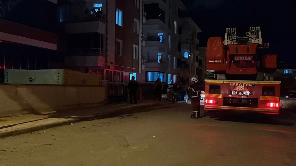 Ulukavak'ta Hareketli Dakikalar: Sinir Krizi Geçirip Kendisini Eve Kilitledi
