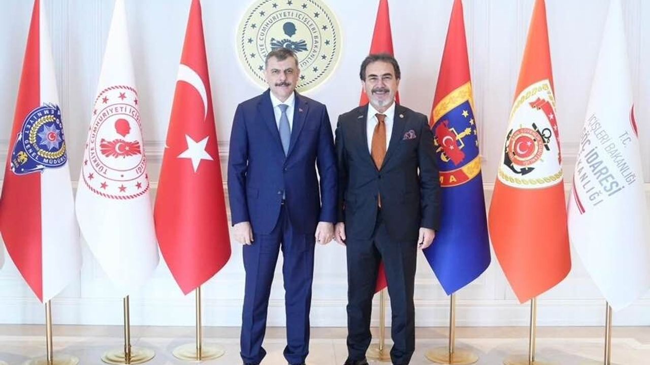 YRP’nin Çorumlu Milletvekili Aşıla’dan Bakan Çiftçi’ye Ziyaret