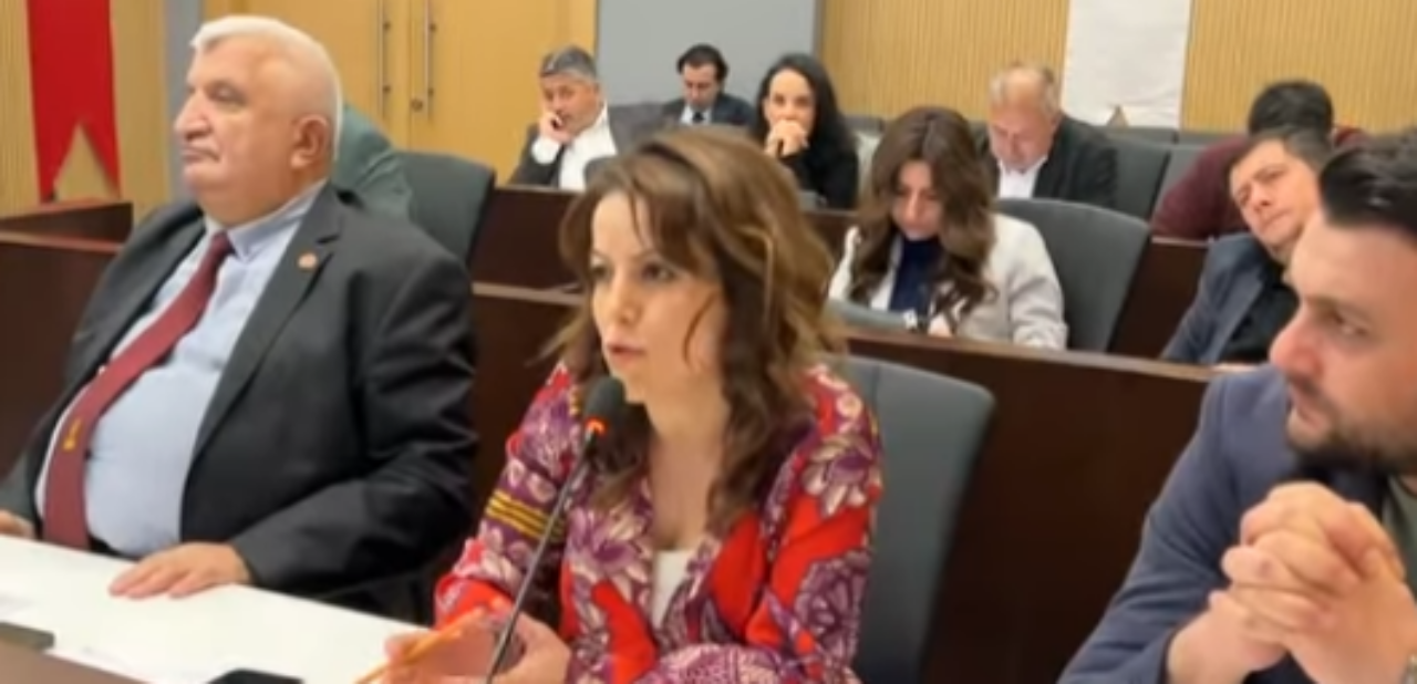 CHP’Lİ BULUT, “BELEDİYE 690 MİLYON BORÇLANIYOR, KOMİSYONUN BUNDAN HABERİ YOK”