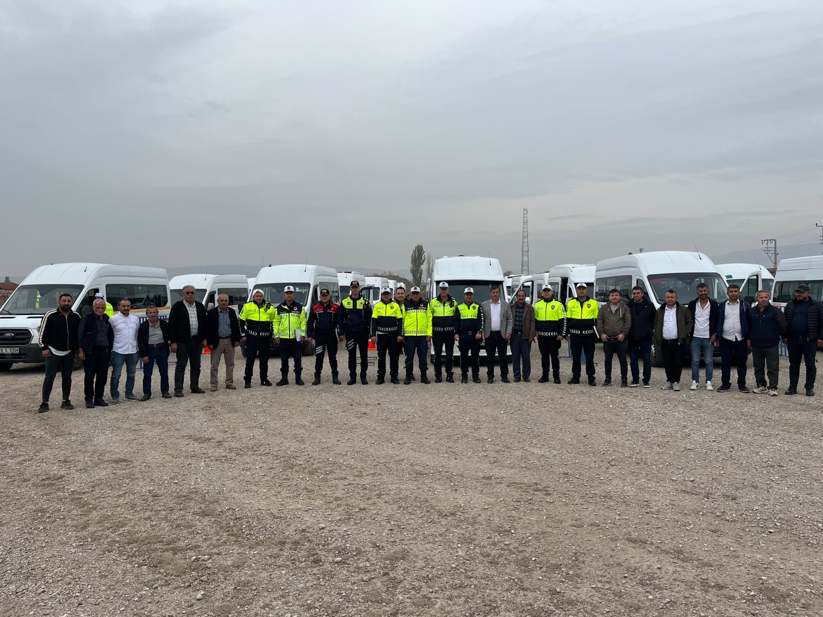 ÇORUM'DA 411 SERVİS ARACI İÇİN KAPSAMLI DENETİM SEFERBERLİĞİ