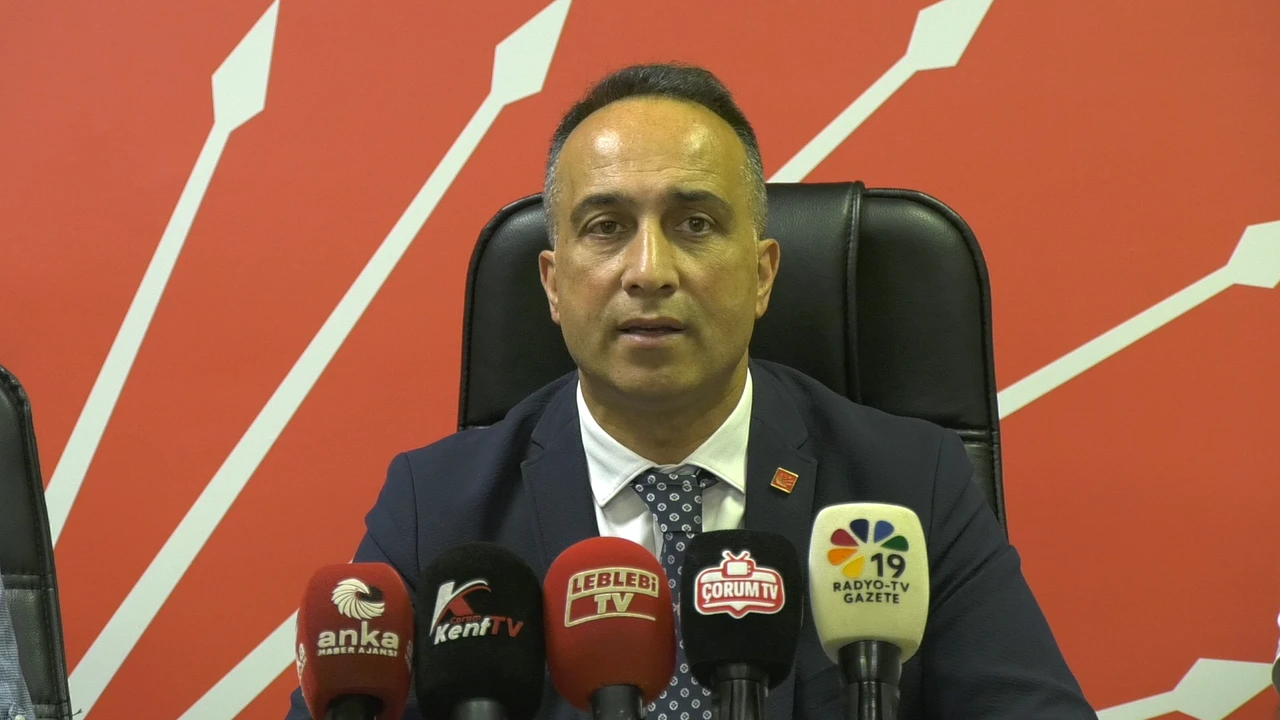 KÖYDES SKANDALI! VALİYE SESLENDİ: “KAYYUM MU ATADINIZ?”