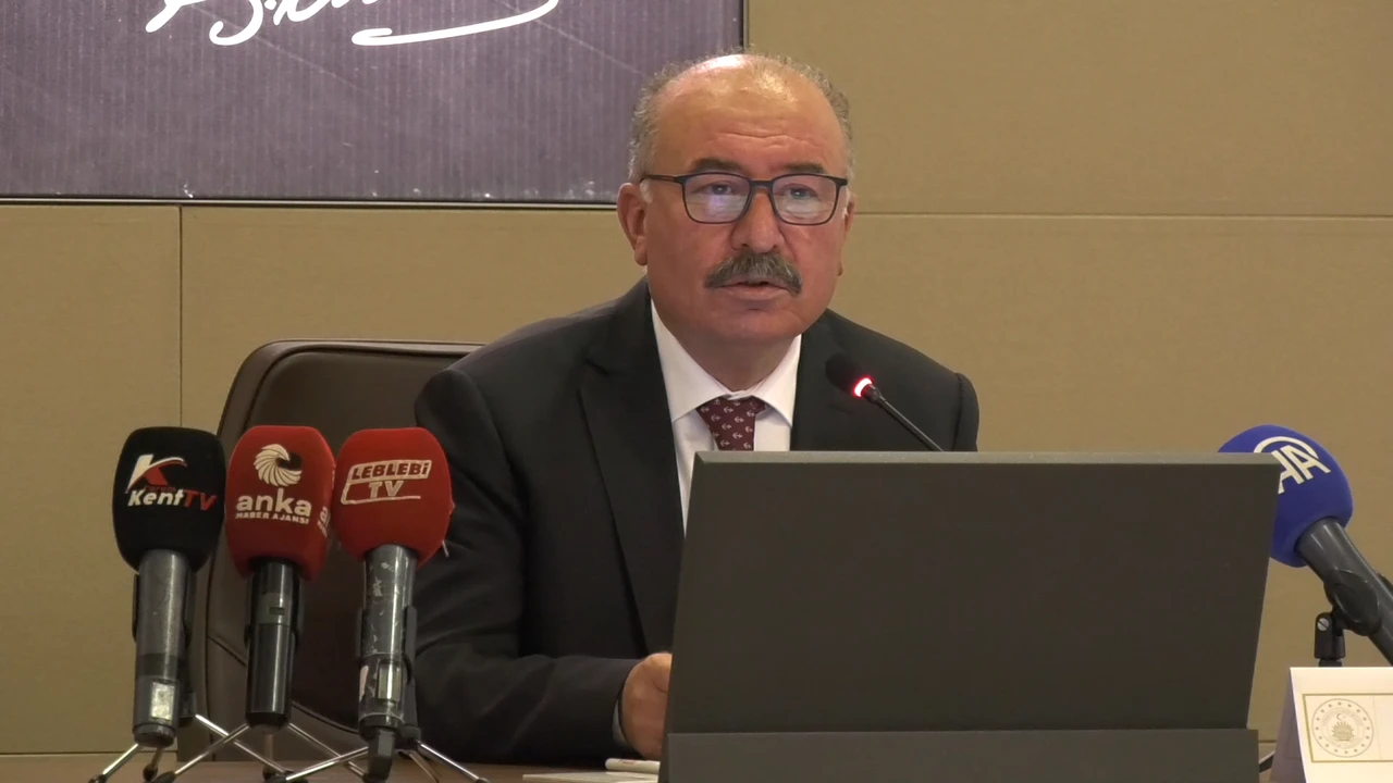 ÇORUM'A 136 MİLYAR LİRALIK DEV YATIRIM: HIZLI TRENDE İLERLEME YÜZDE 33'Ü AŞTI