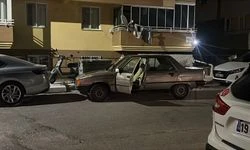 POLİSTEN KAÇAN ŞAHIS ARACINI SOKAKTA BIRAKTI! 452 BİN TL CEZA KESİLDİ