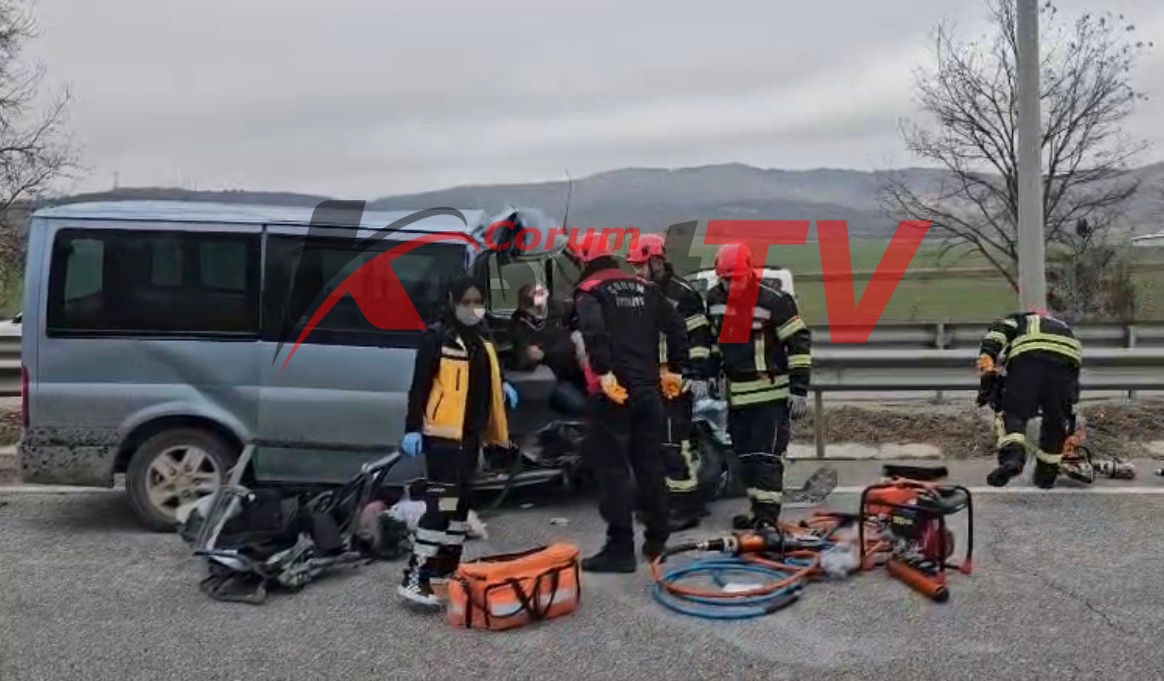 Feci Kaza 1 Kişi Öldü 2 Kişi Yaralandı 